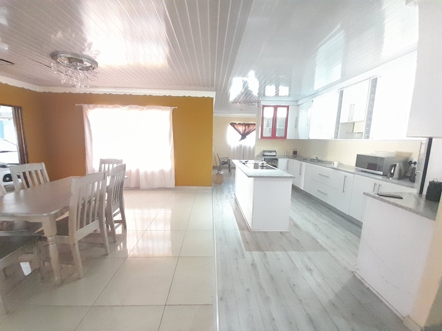 4 Bedroom Property for Sale in Vaalpark Free State